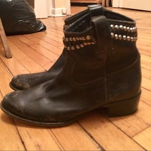 Brand new Frye boots size 10